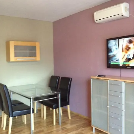 Koeztarsasag Utca 6. Apartmán Siófok