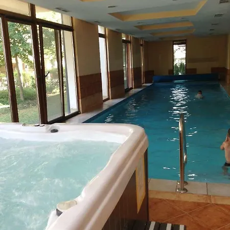 Koeztarsasag Utca 6. Apartmán Siófok